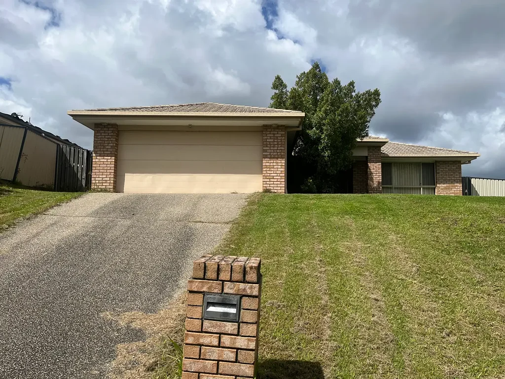 4 Bedroom, Open Plan Family Home in UPPER COOMERA!