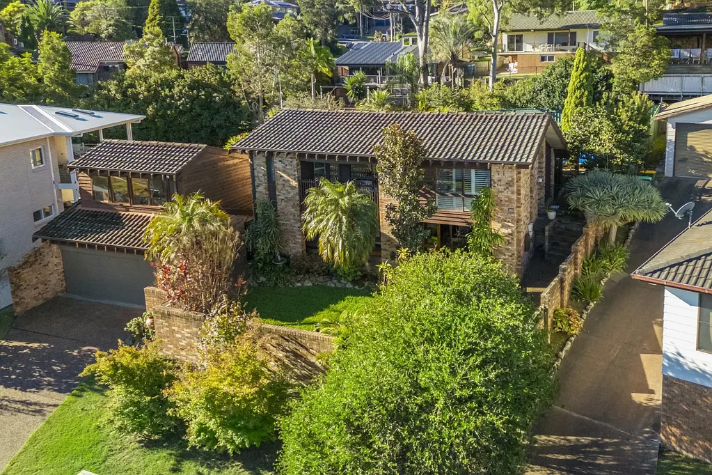 Eleebana 5房  Private Family-Focused Package with Pool and Studio