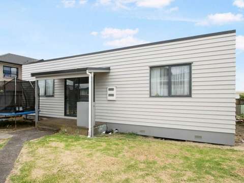 Cozy 2-Bedroom Home in the Heart of Papatoetoe...