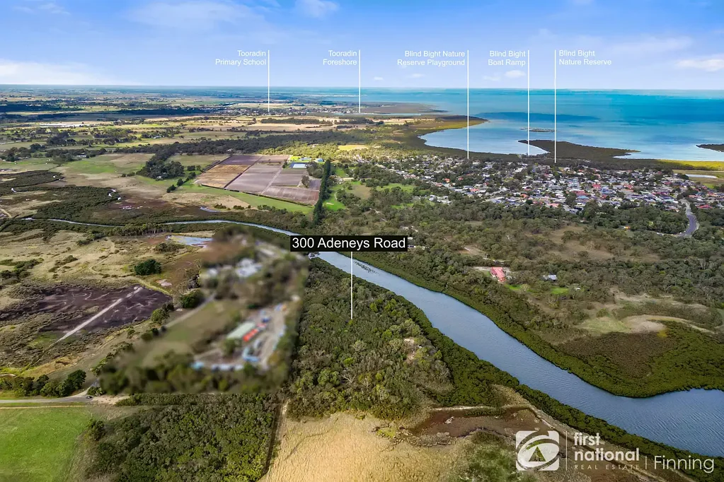Cannons Creek 私密宁静地块 美丽滨水生活 海滨生活方式 自然美景环绕 隐居便利平衡 RARE AS HENS TEETH -5 ACRES APPROX -WATER FRONTAGE CANNONS CREEK