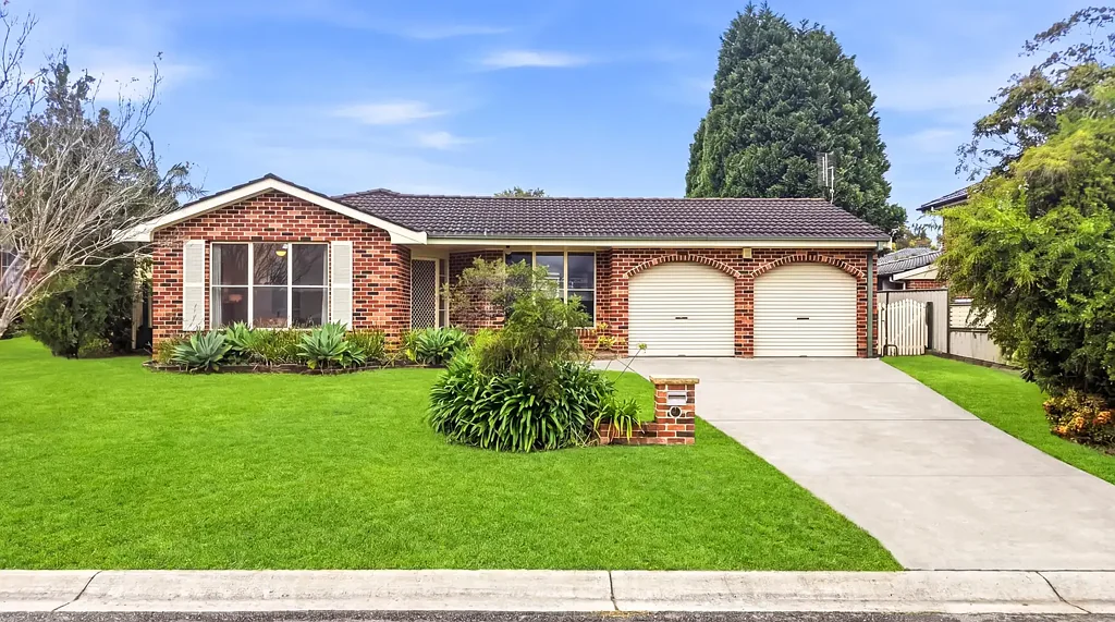 Kariong 3房  Convenient Single Level Living with Huge Backyard