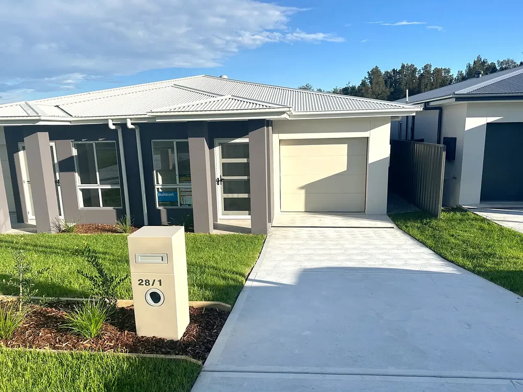 BRAND NEW DUPLEX