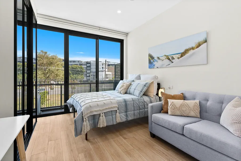 Furnished Studio Apartment - UTILITIES INCLUDED