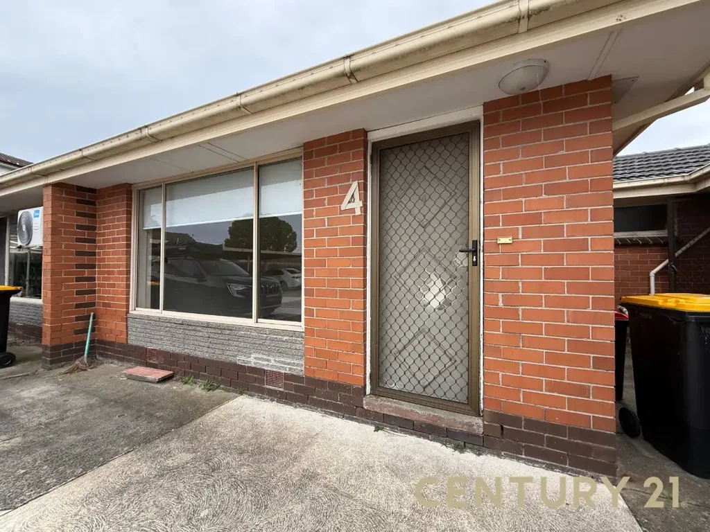 Easy Living in the Heart of Springvale