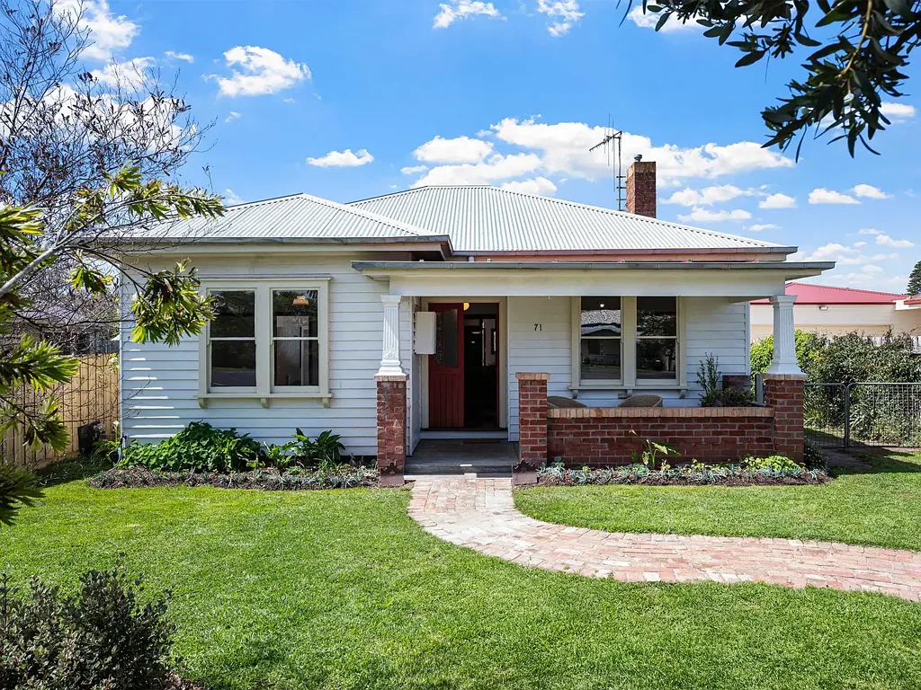 Port Fairy 3침실 Charming 1940's Home with period features