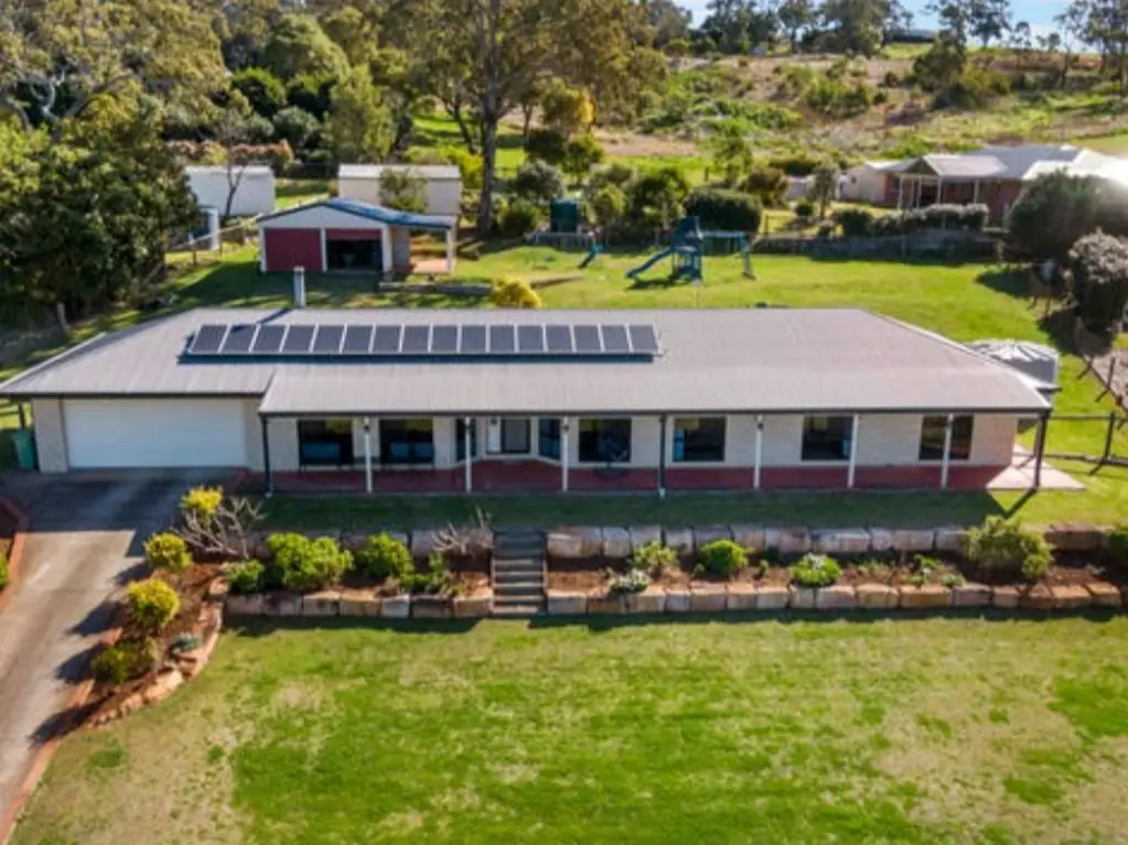 25 Arcane Drive, Gowrie Junction, QLD 4352