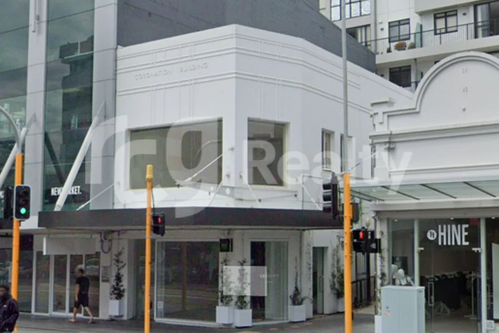 Newmarket Character First Floor Office for Lease on Broadway