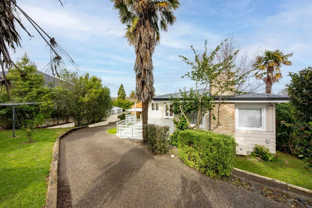 52 Cambridge Road, Hillcrest, Hamilton, Waikato