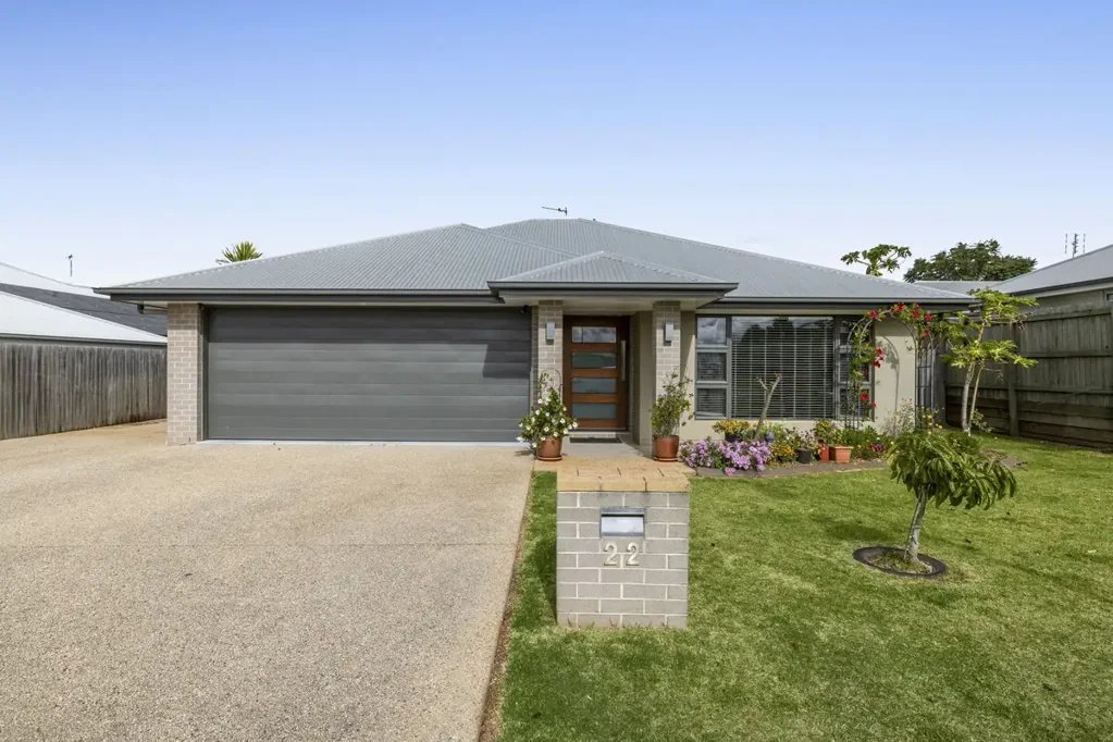 22 Graves Drive, Kearneys Spring, QLD 4350