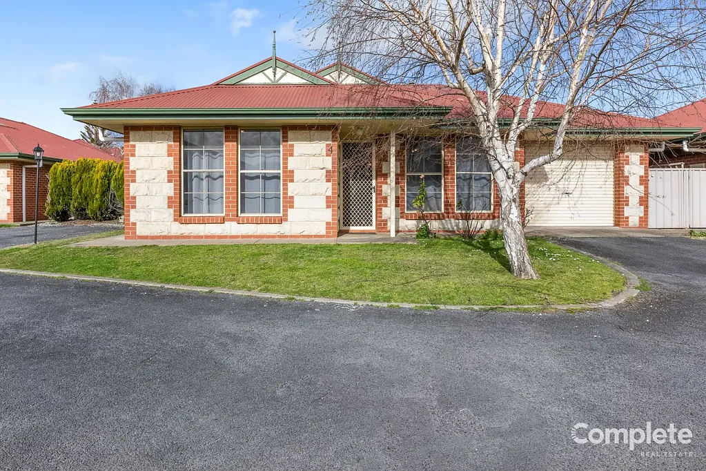 Mount Gambier 2Kwarto Complete Real Estate - Kim Cawthorne