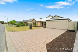 27 Impressions Way, Singleton