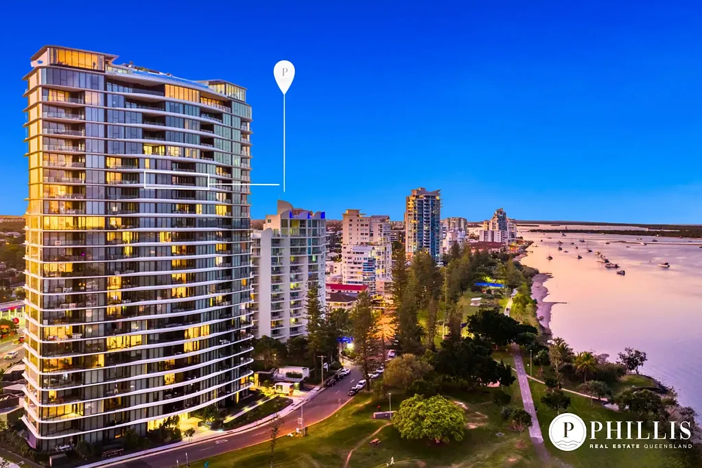 Labrador 3ห้องนอน Best Offer Over $1,949,000  Closing 10/7/26