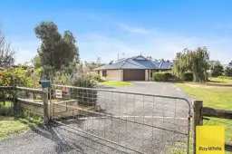 67 Holstein Court, Oakford