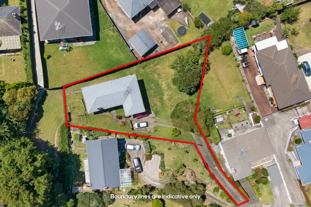 Mount Roskill 4침실 Blank Canvas Beckons in Mt Roskill