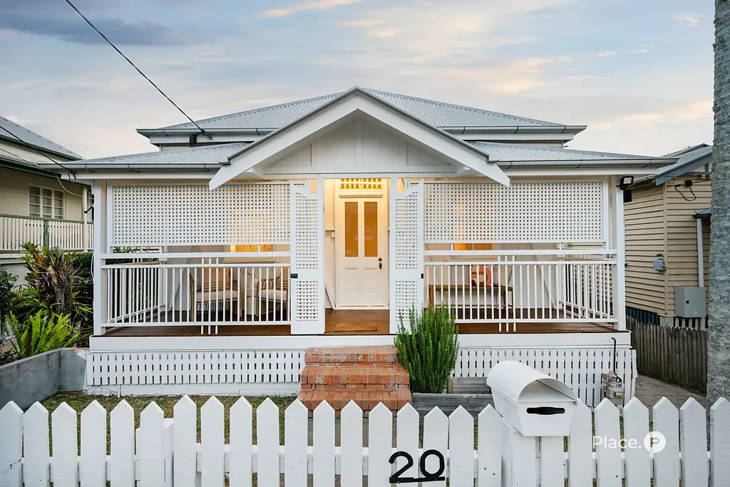20 Baragoola Street, Coorparoo, QLD 4151
