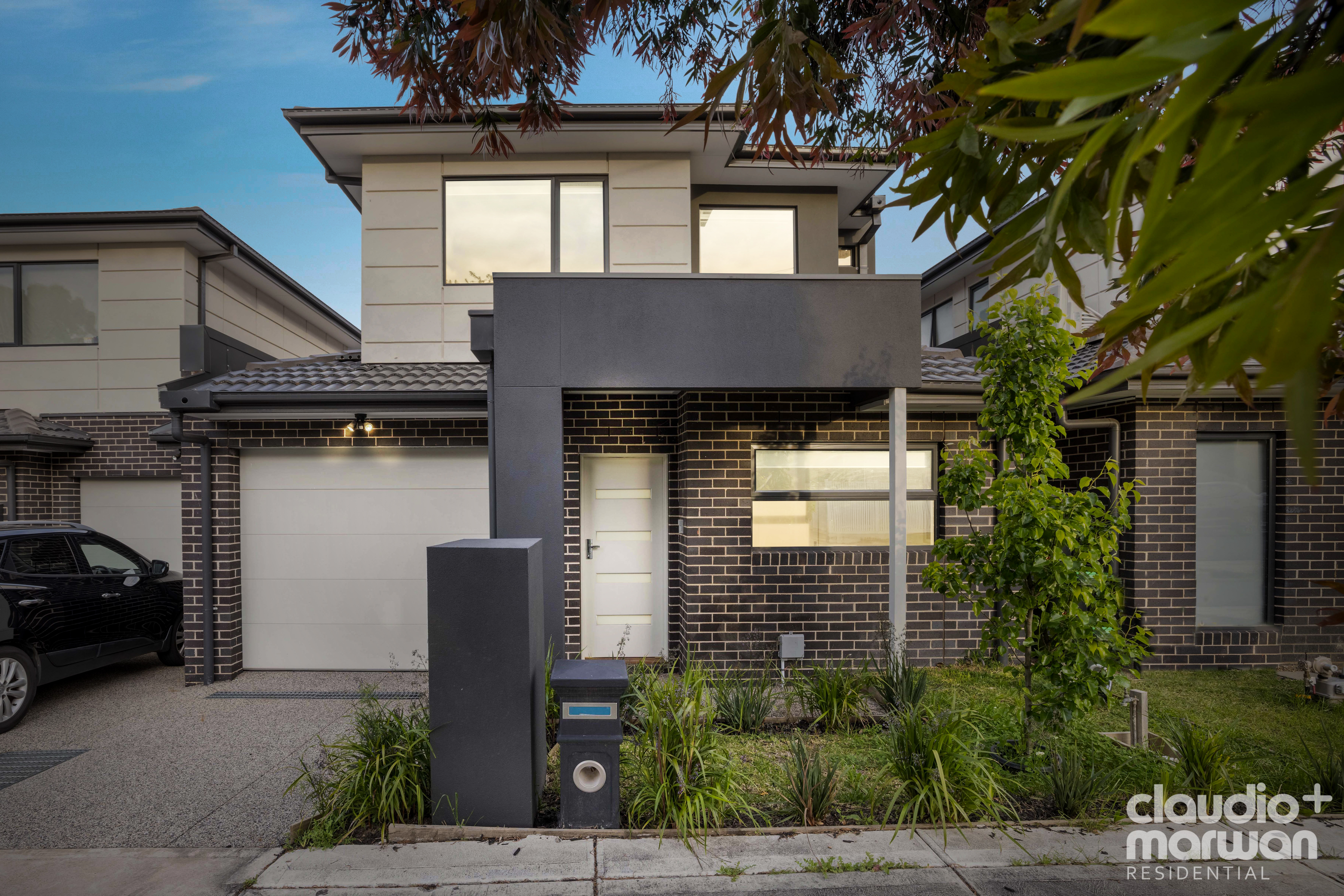 12 PERKIN AV, PASCOE VALE VIC 3044, 0房, 0浴, Townhouse