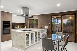 1/5 First Avenue, Applecross