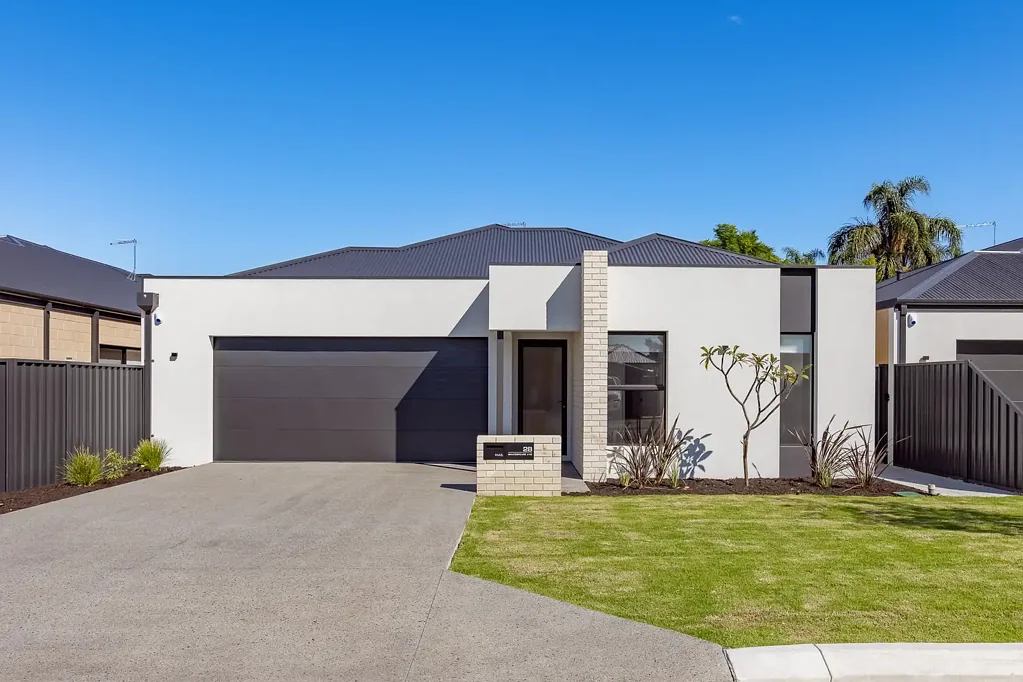 Yokine 3Zimmer MAKE THIS BRAND NEW HOME YOURS!
