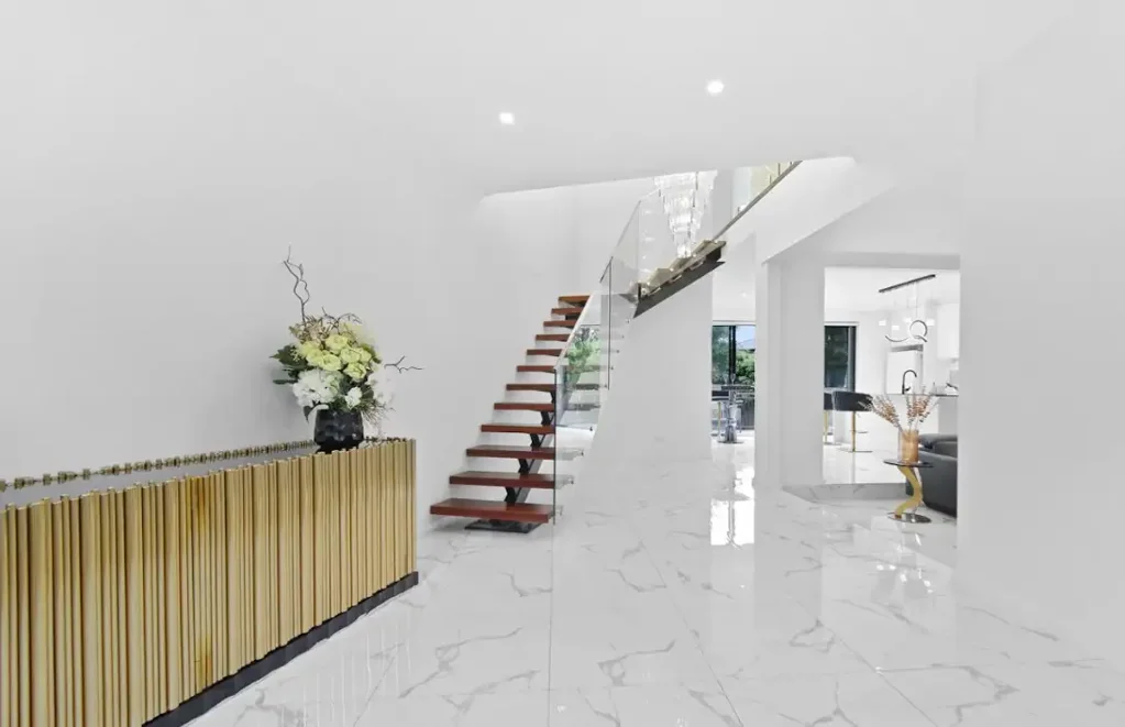 Unique and grand design