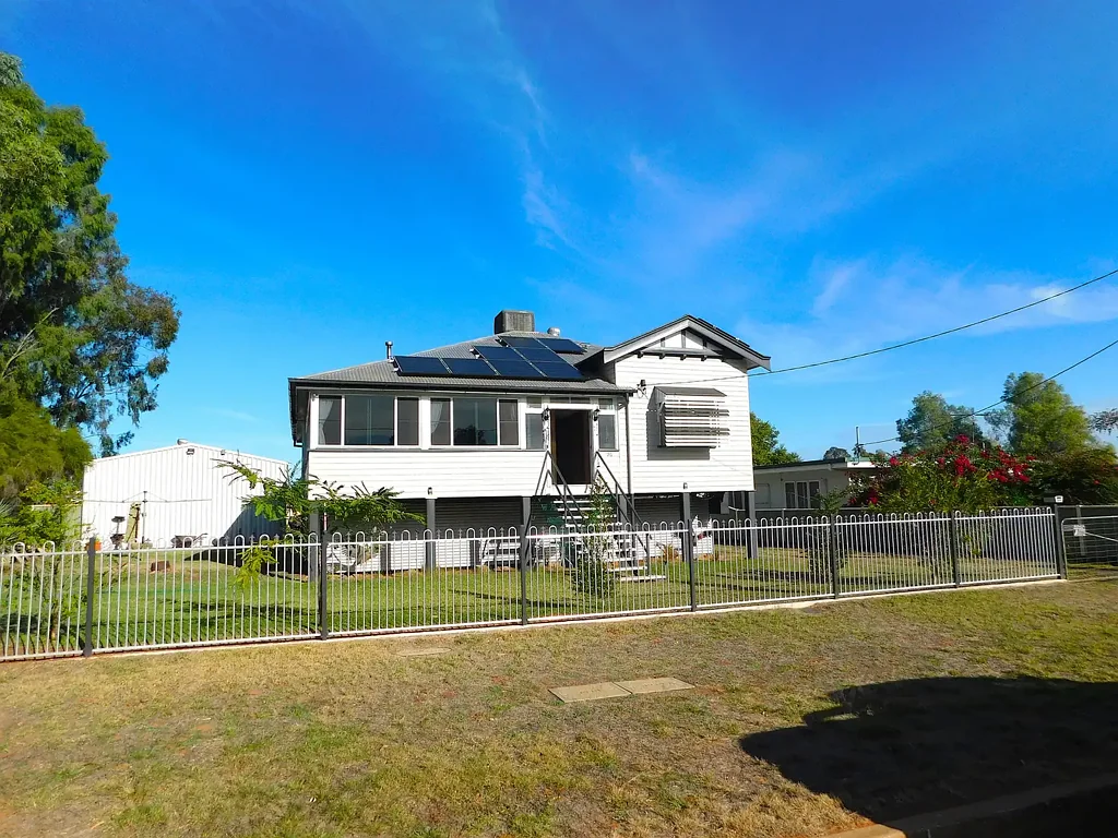 Charleville 4房  94 Watson Street