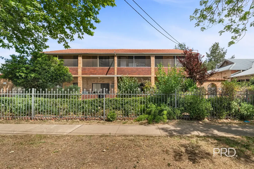 4/64-68 Crampton Street, Wagga Wagga, NSW 2650