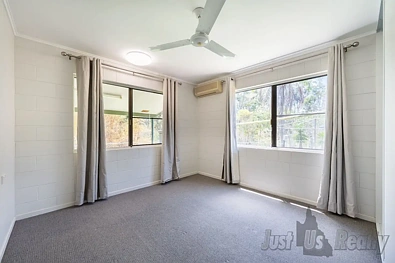 Kwarto - 112 Woods Road, Sharon, QLD 4670