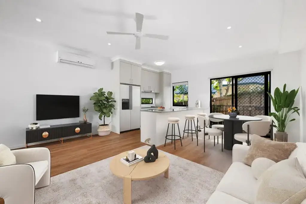 Yeronga 3房  UNDER OFFER - A Place to Call Home!
