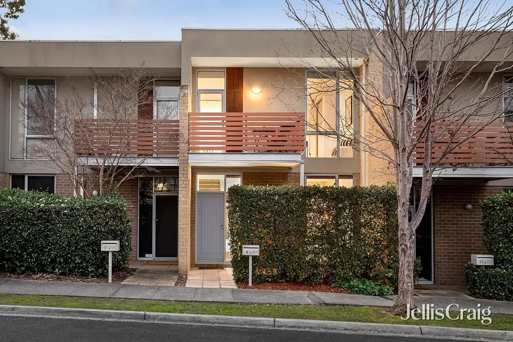 Macleod 2 Bedroom Sophisticated Springthorpe Living with Exclusive Country Club Lifestyle