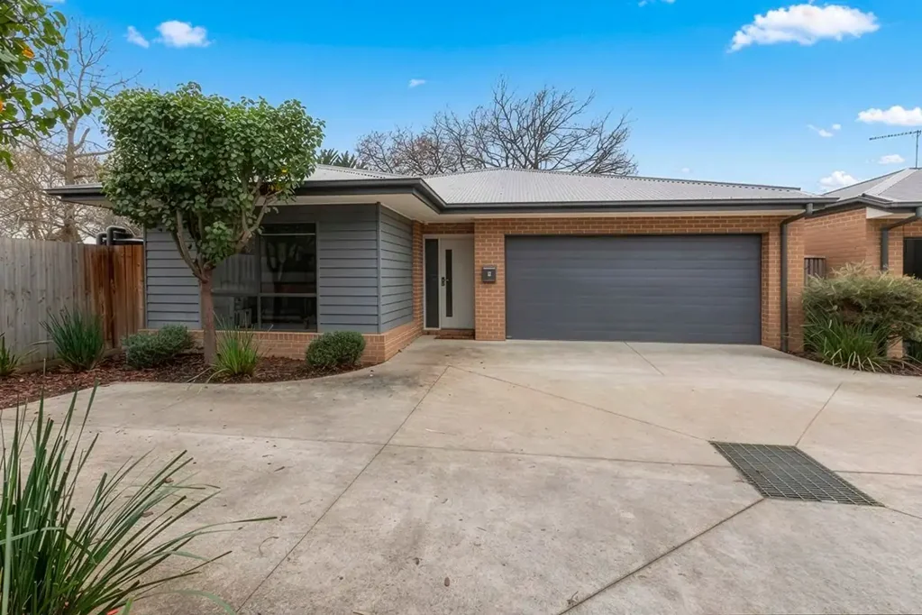 Modern 3 Bedroom home in a Peaceful Location