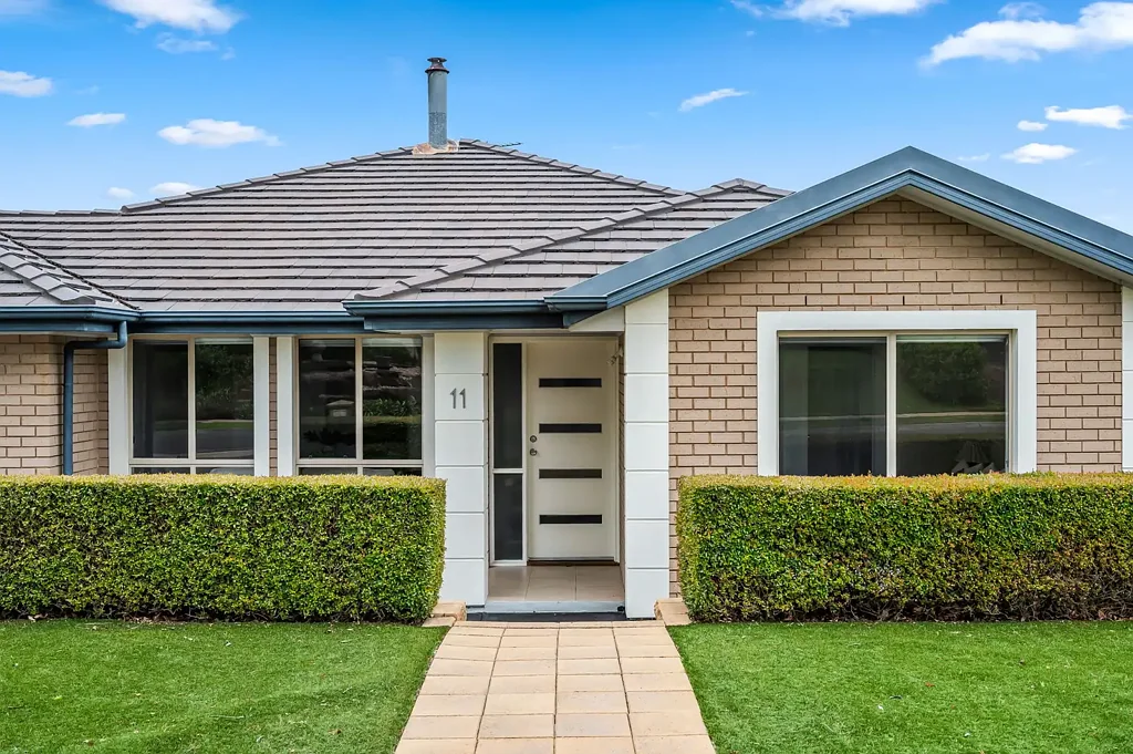 Mount Barker 4chambre Peak family living is a practical, perk-packed home in the 'Summit'…