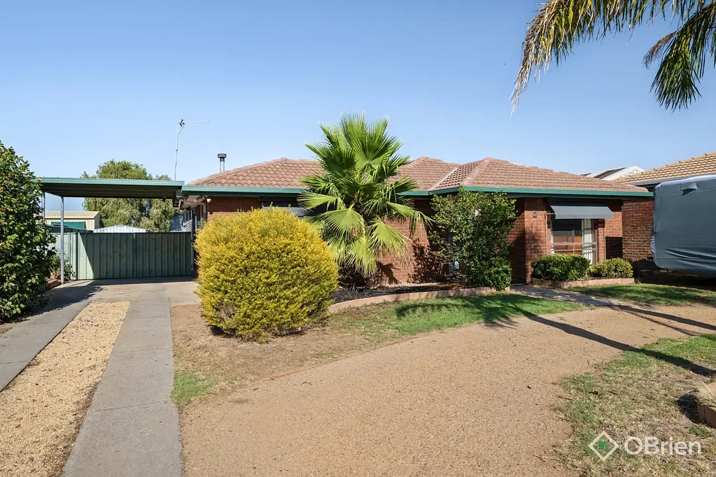 2 Heyington Place, Yarrawonga, VIC 3730