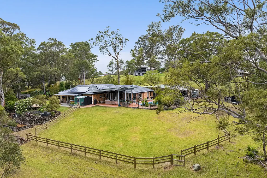 4 Mountain View Terrace, Avondale, NSW 2530
