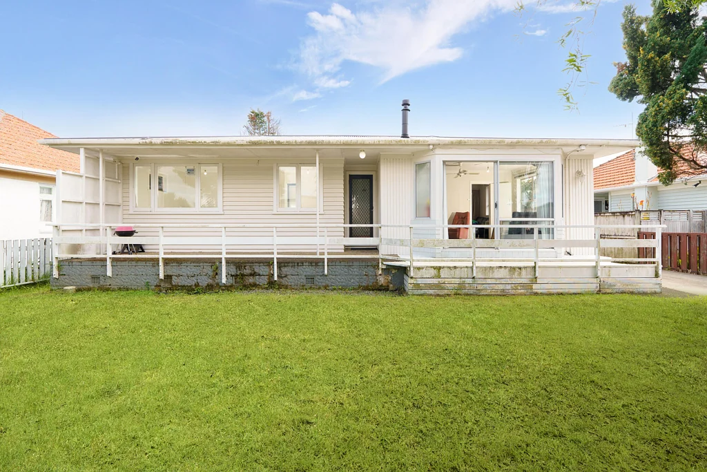 Manurewa 3બેડરૂમ SELLERS MOVING TO SYDNEY - MUST SELL