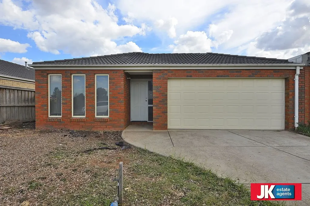 Tarneit 4कमरा Spacious & Well-Maintained Family Home in the Heart of Tarneit