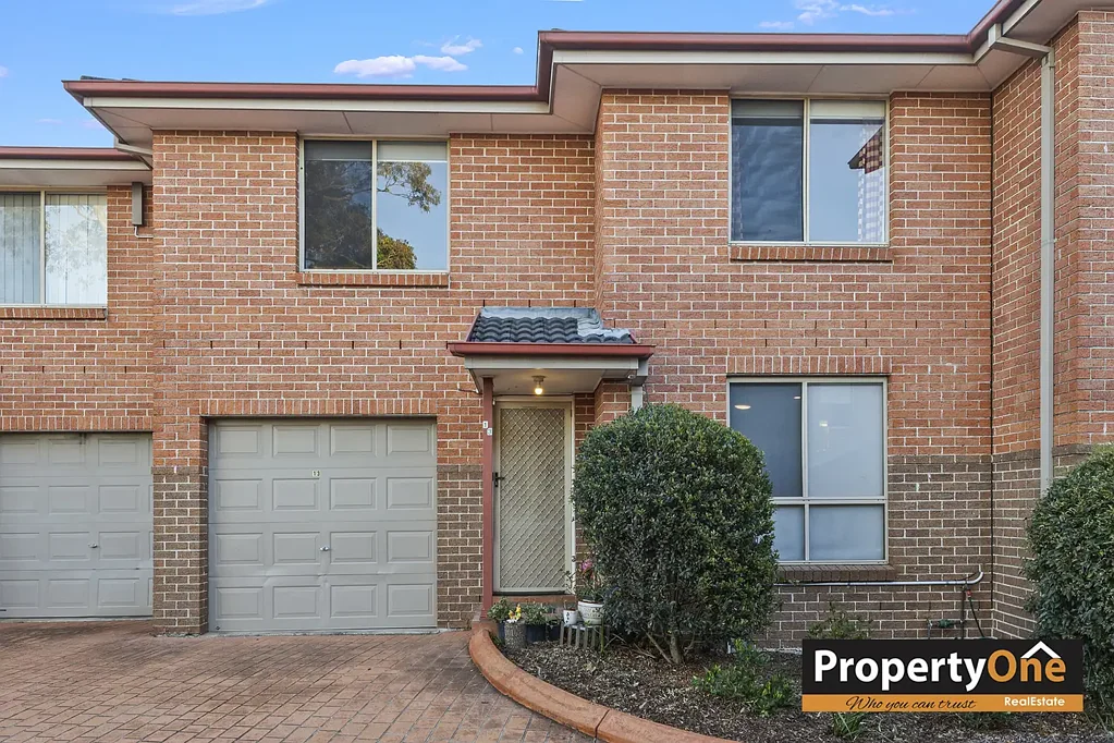 Casula 3कमरा Premier Townhouse in the Heart of Casula