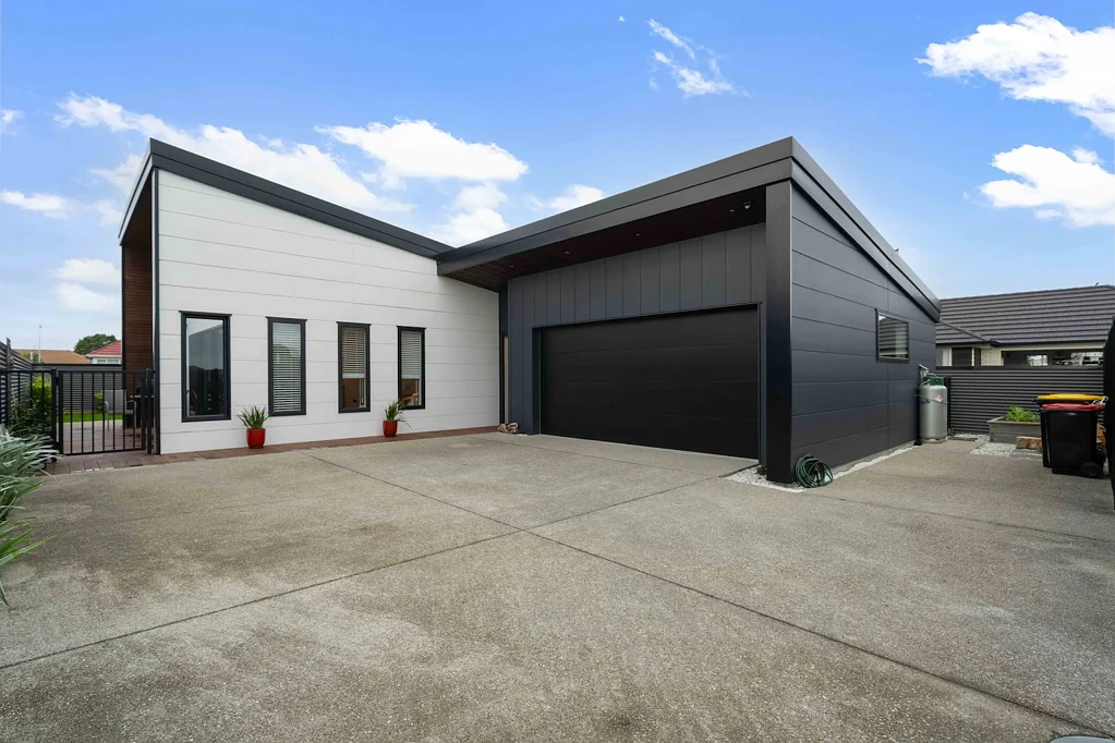 Windsor 3ห้องนอน Modern Executive Home!