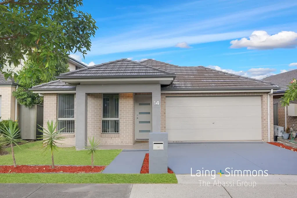 Jordan Springs 3chambre Move In Ready Family Home in Prime Location