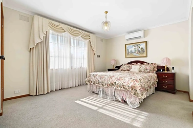 21 Toirram Road, Mount Waverley, VIC 3149, 4房, 2浴, House