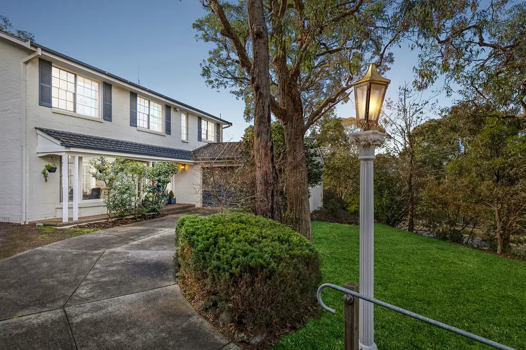 3 Gordon Road, Mount Waverley, VIC 3149