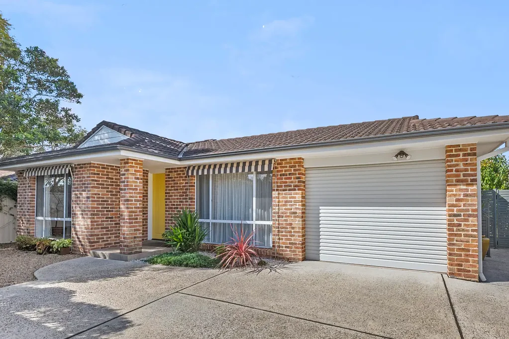 2/28 Old Berowra Road, Hornsby, NSW 2077