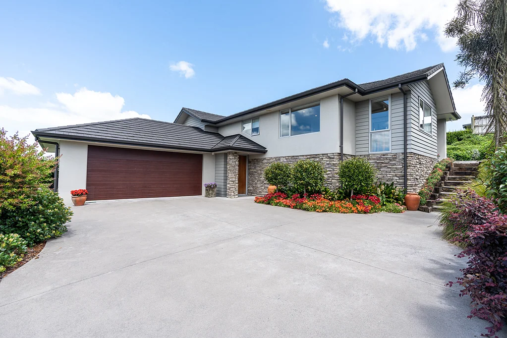 Te Awamutu 4ห้องนอน Elevated Elegance with Iconic Views