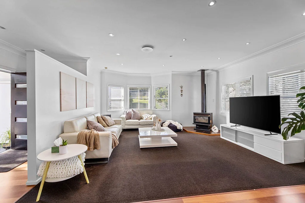 Character, Sunshine & Exceptional Location – W...