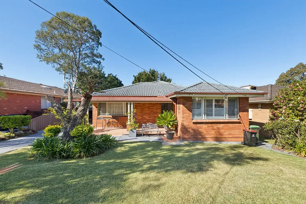 Milperra 3Moenga Spacious Family Living with Impressive Entertaining Areas