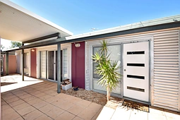 21/11 Jennerae Drive, Stuart