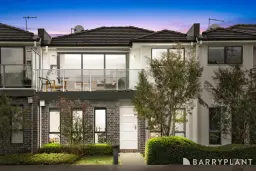 34 The Lakes Boulevard, South Morang