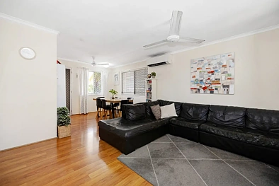 ਰਹਿਣ ਵਾਲਾ ਕਮਰਾ - 6 Corella Crescent, Mount Louisa, QLD 4814