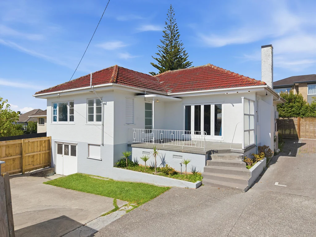 New Lynn 4chambre Urgent Sale Needed!