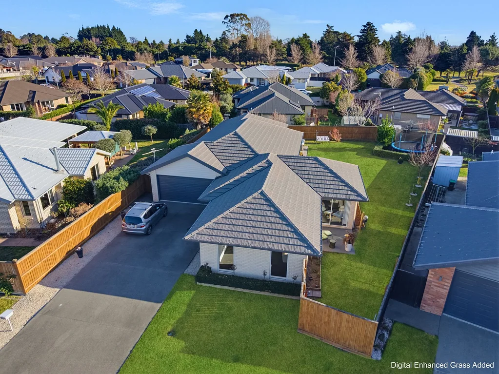 Kaiapoi 4 Bedroom Space to Gather, Room to Unwind