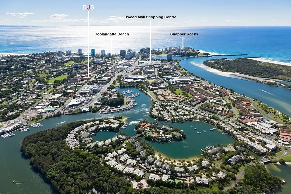 Tweed Heads 3غرفة نوم NORTH FACING TOWN HOME - convenient living'