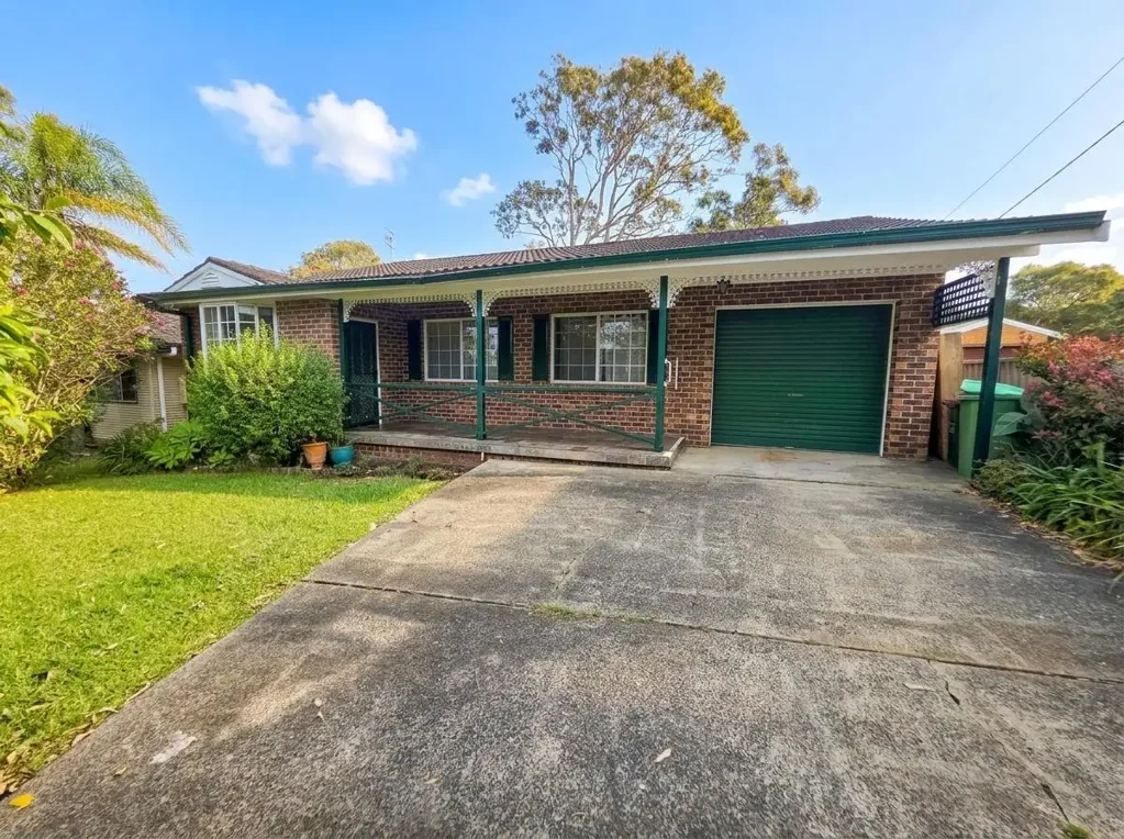 Comfortable 3 Bedroom Home in Convenient Location